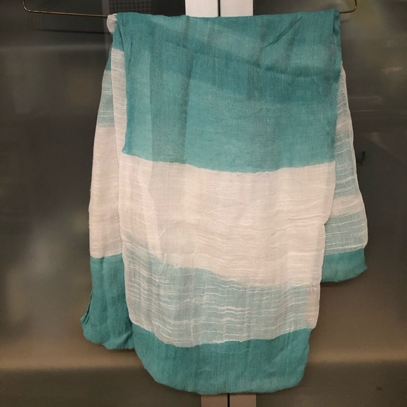 Infinity scarf - Picture 2 of 2